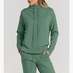 Two piece Lounge Set Size Medium | Cozy knit pullover and joggers